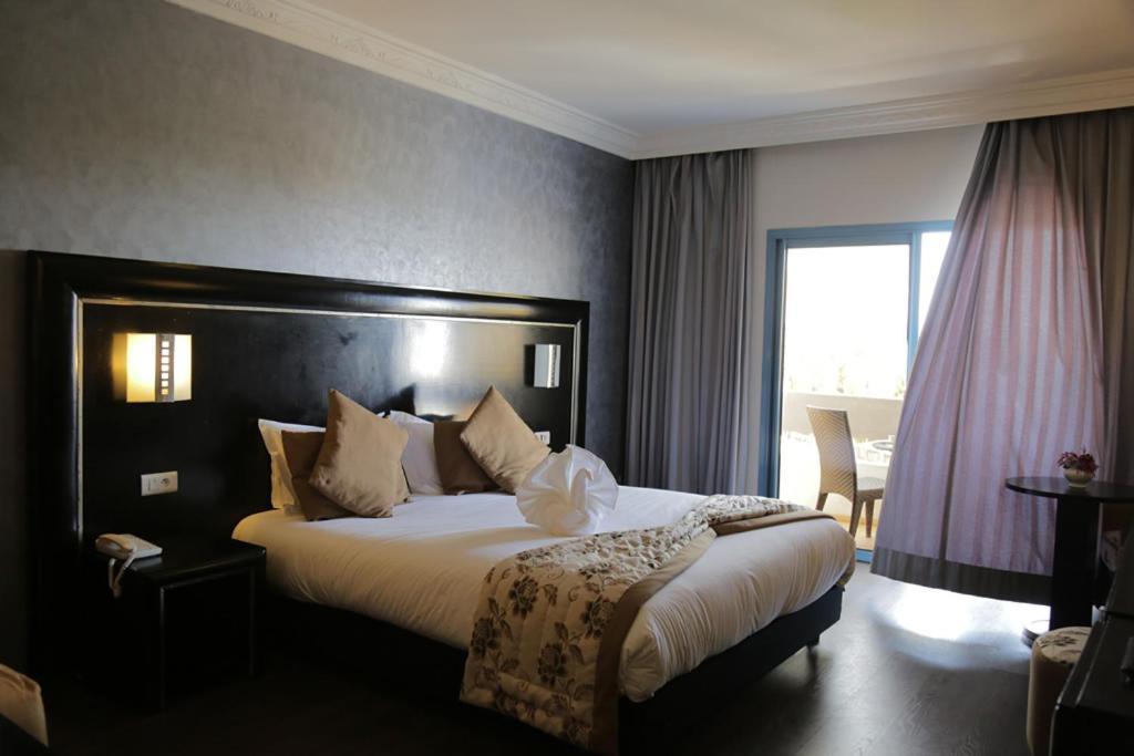 Hotel Suisse Casablanca Exterior foto
