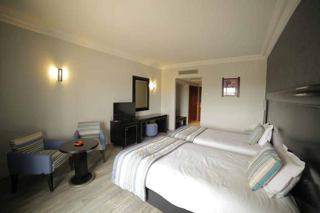 Hotel Suisse Casablanca Exterior foto